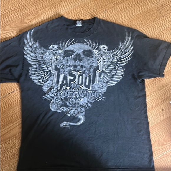 Tapout Men's Charcoal Winged Skull Tee - Picture 1 of 3